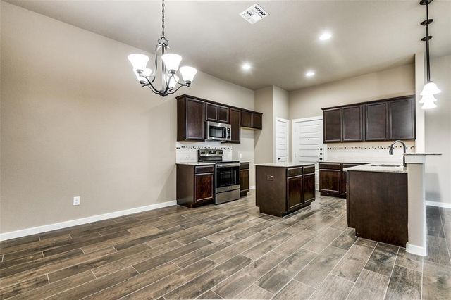 9709 Grosbeak Lane, Magnolia, TX 77354