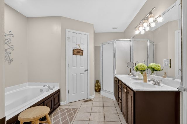 119 Thoroughbred Way, White House, TN 37188