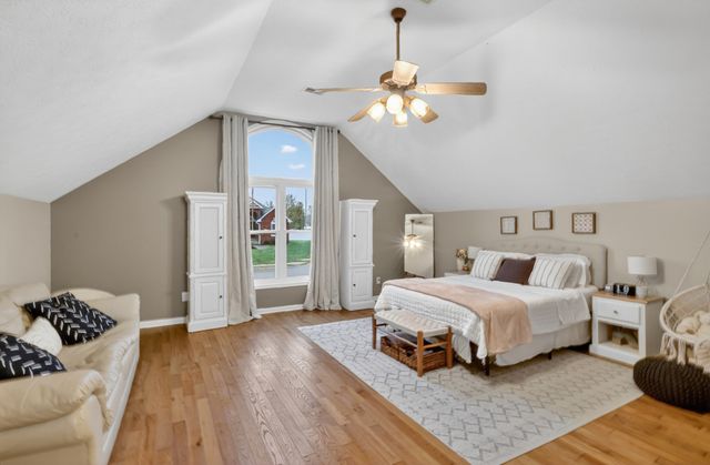 119 Thoroughbred Way, White House, TN 37188