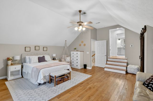 119 Thoroughbred Way, White House, TN 37188