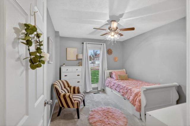 119 Thoroughbred Way, White House, TN 37188