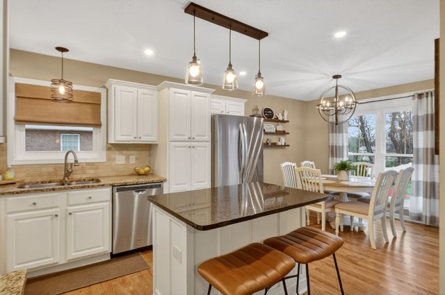 119 Thoroughbred Way, White House, TN 37188