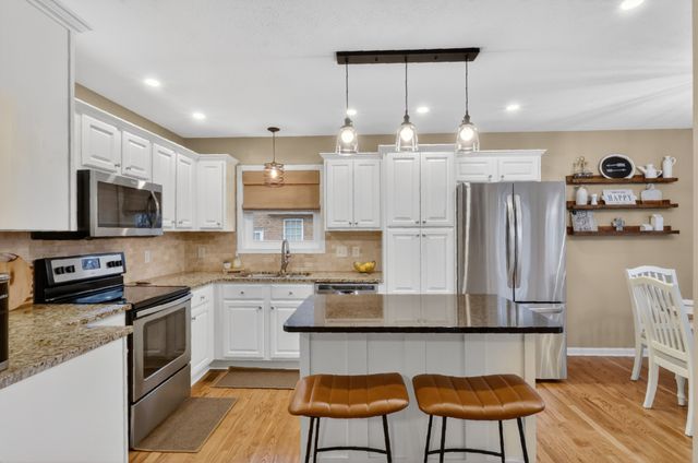 119 Thoroughbred Way, White House, TN 37188