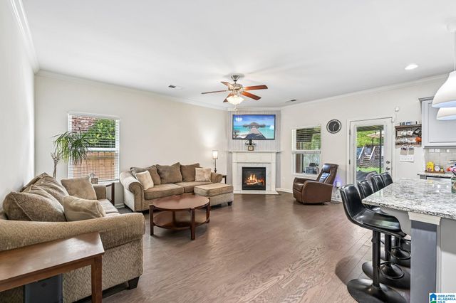 318 GLEN CROSS WAY, Trussville, AL 35173