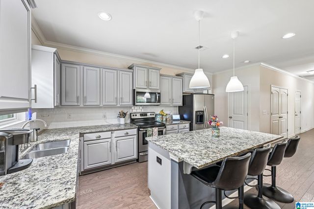 318 GLEN CROSS WAY, Trussville, AL 35173