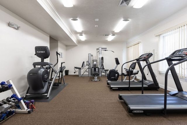 1 Lenox 111, Norwood, MA 02062