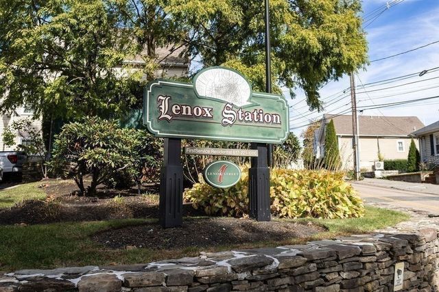 1 Lenox 111, Norwood, MA 02062