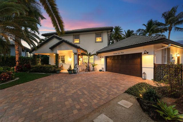 1403 Indian Road E, Lake Clarke Shores, FL 33406