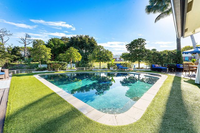 1403 Indian Road E, Lake Clarke Shores, FL 33406