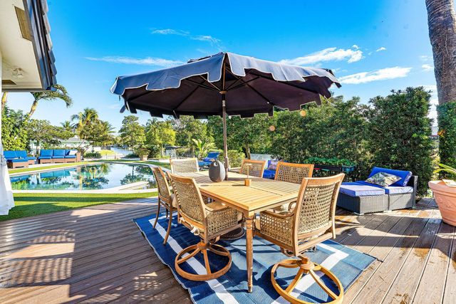 1403 Indian Road E, Lake Clarke Shores, FL 33406