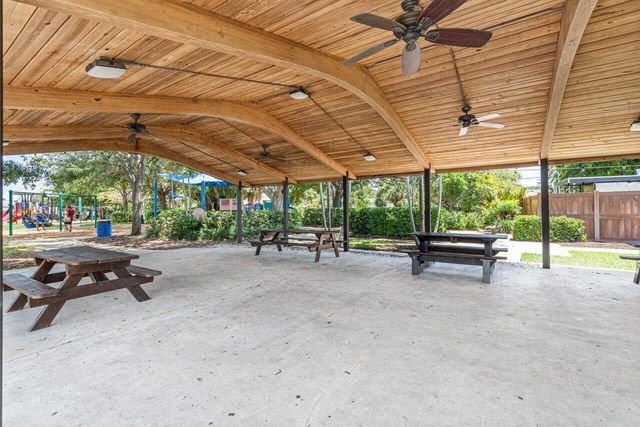 1403 Indian Road E, Lake Clarke Shores, FL 33406