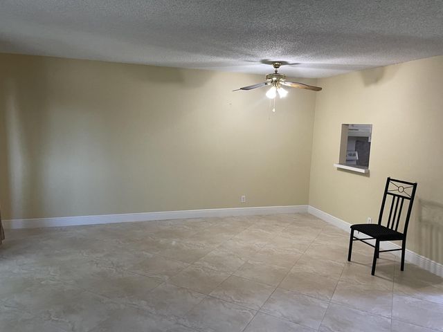 705 Lori Drive 315, Palm Springs, FL 33461