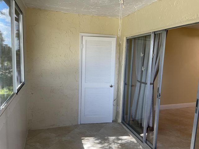 705 Lori Drive 315, Palm Springs, FL 33461