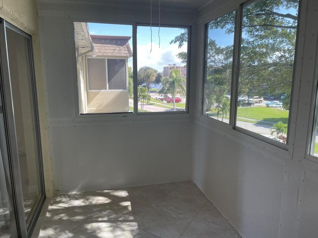 705 Lori Drive 315, Palm Springs, FL 33461