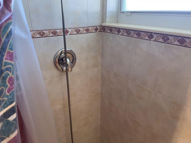 705 Lori Drive 315, Palm Springs, FL 33461