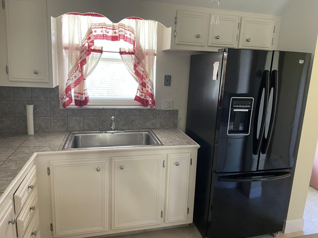 705 Lori Drive 315, Palm Springs, FL 33461