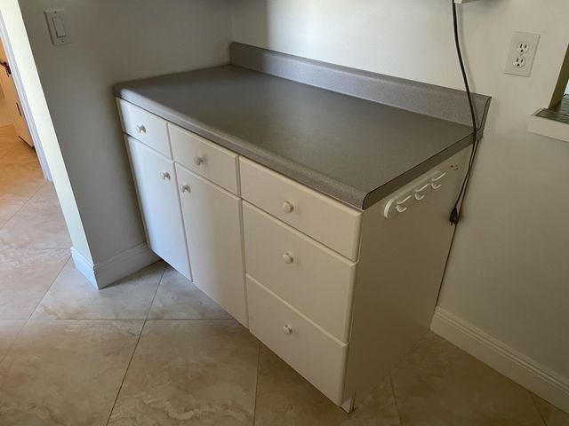 705 Lori Drive 315, Palm Springs, FL 33461