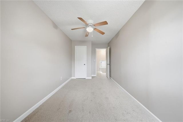 880 Riverbend RD, Virginia Beach, VA 23452