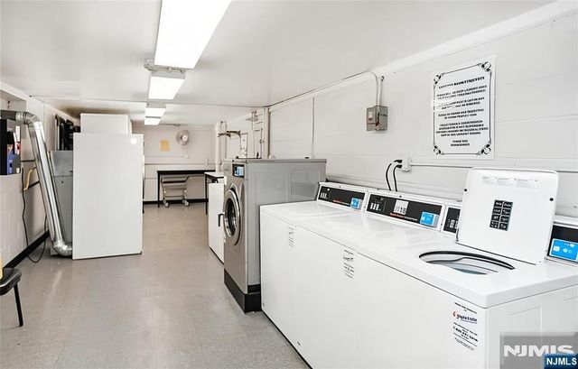 1130 Valley Road 2B, Wayne, NJ 07470