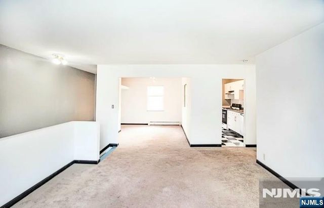 1130 Valley Road 2B, Wayne, NJ 07470