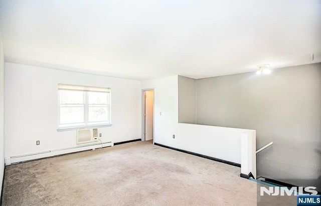 1130 Valley Road 2B, Wayne, NJ 07470