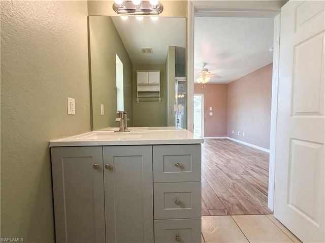 102 43rd LN, Cape Coral, FL 33904