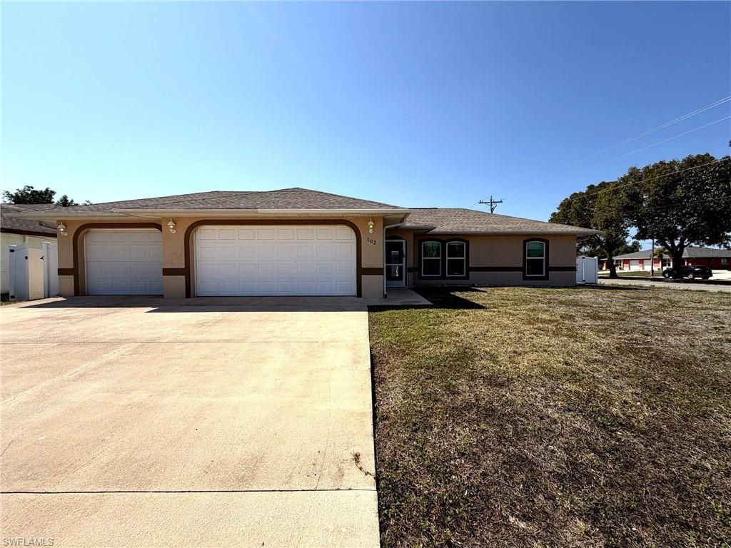 102 43rd LN, Cape Coral, FL 33904