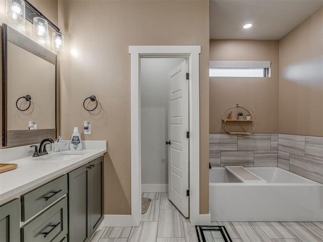 1781 Porter Street, Guthrie, OK 73044