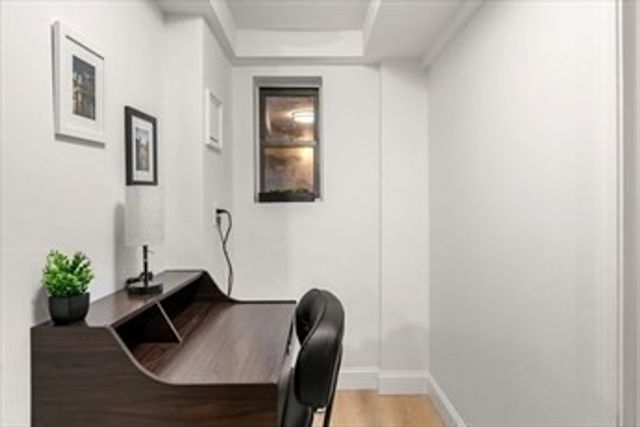 102 Revere 1, Boston, MA 02114