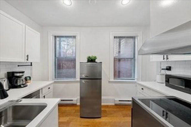 102 Revere 1, Boston, MA 02114