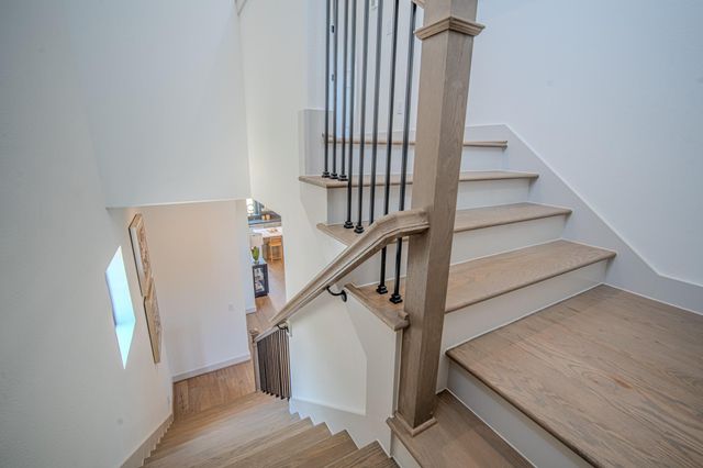 1715 Bologna Lane, Houston, TX 77055