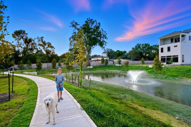 1715 Bologna Lane, Houston, TX 77055