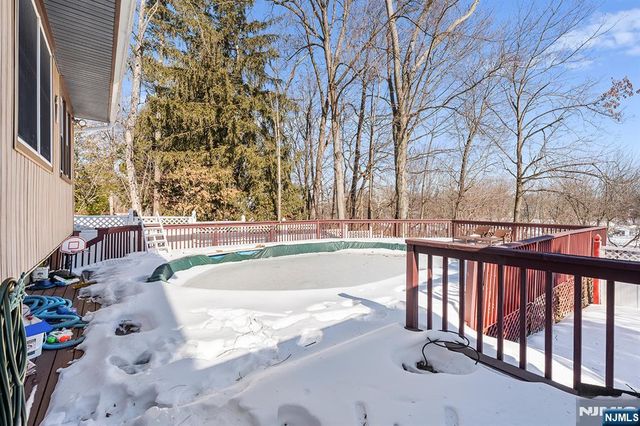 406 Kinderkamack Road, River Edge, NJ 07661