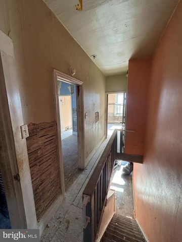 2540 N GRATZ ST, Philadelphia, PA 19132