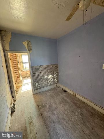 2540 N GRATZ ST, Philadelphia, PA 19132