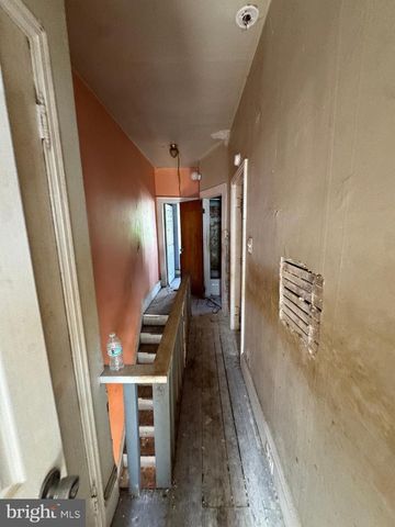 2540 N GRATZ ST, Philadelphia, PA 19132