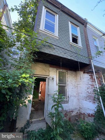 2540 N GRATZ ST, Philadelphia, PA 19132