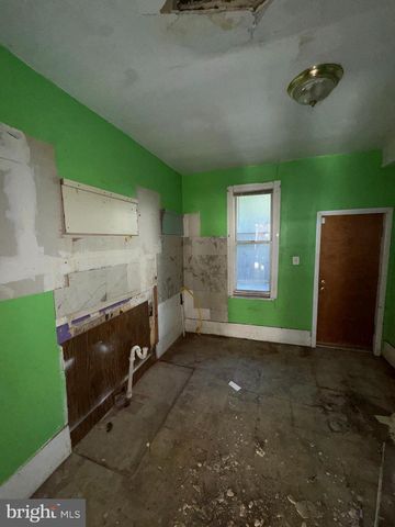 2540 N GRATZ ST, Philadelphia, PA 19132