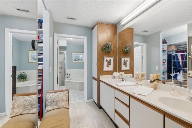 7788 Lake Champlain Court, Delray Beach, FL 33446