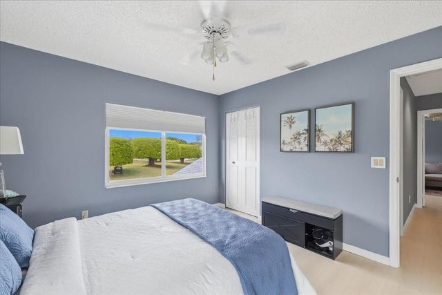 7788 Lake Champlain Court, Delray Beach, FL 33446