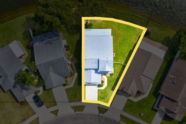 7788 Lake Champlain Court, Delray Beach, FL 33446