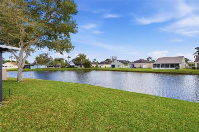 7788 Lake Champlain Court, Delray Beach, FL 33446