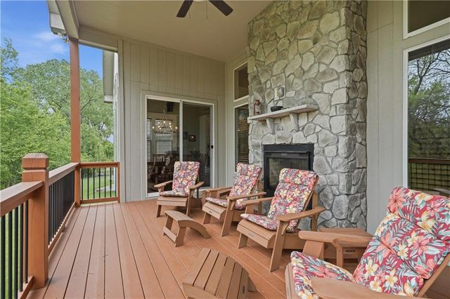 15670 W 171 Terrace, Olathe, KS 66062