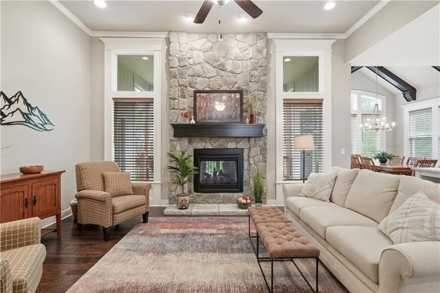 15670 W 171 Terrace, Olathe, KS 66062