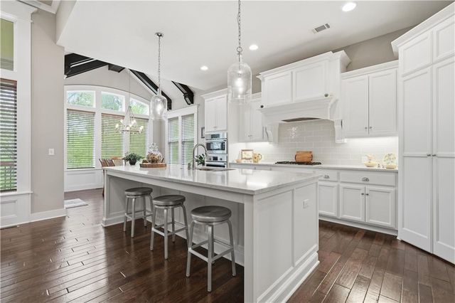 15670 W 171 Terrace, Olathe, KS 66062