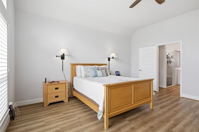 627 Lost Maples Bend Lane, Conroe, TX 77304