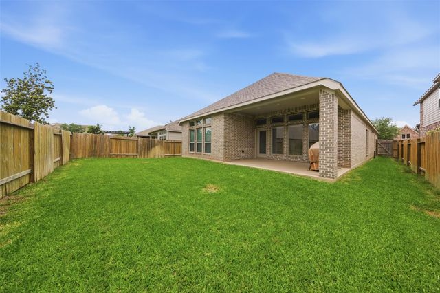 627 Lost Maples Bend Lane, Conroe, TX 77304