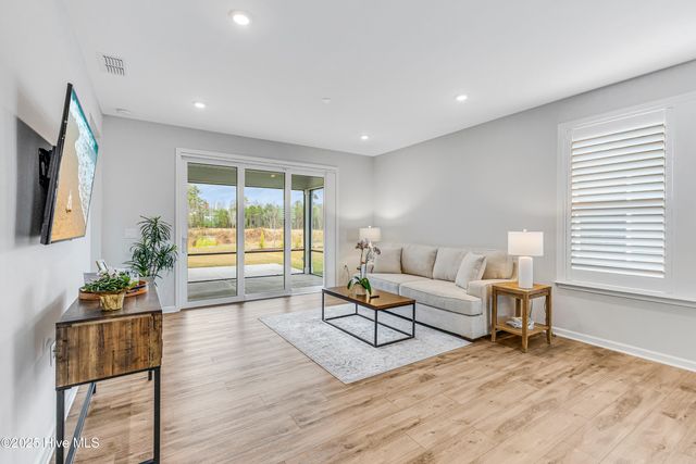 363 Heartwood Drive, Winnabow, NC 28479