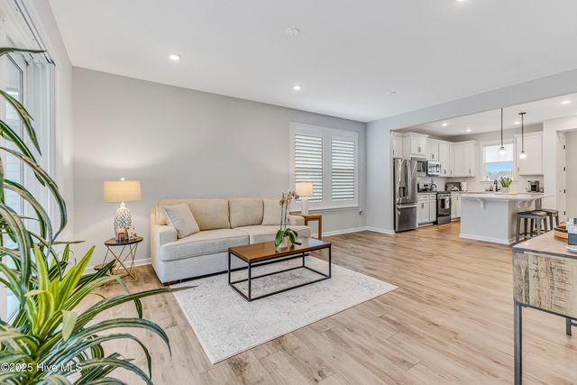 363 Heartwood Drive, Winnabow, NC 28479