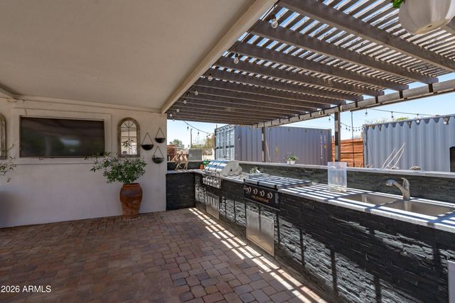 16446 W PIONEER Street, Goodyear, AZ 85338